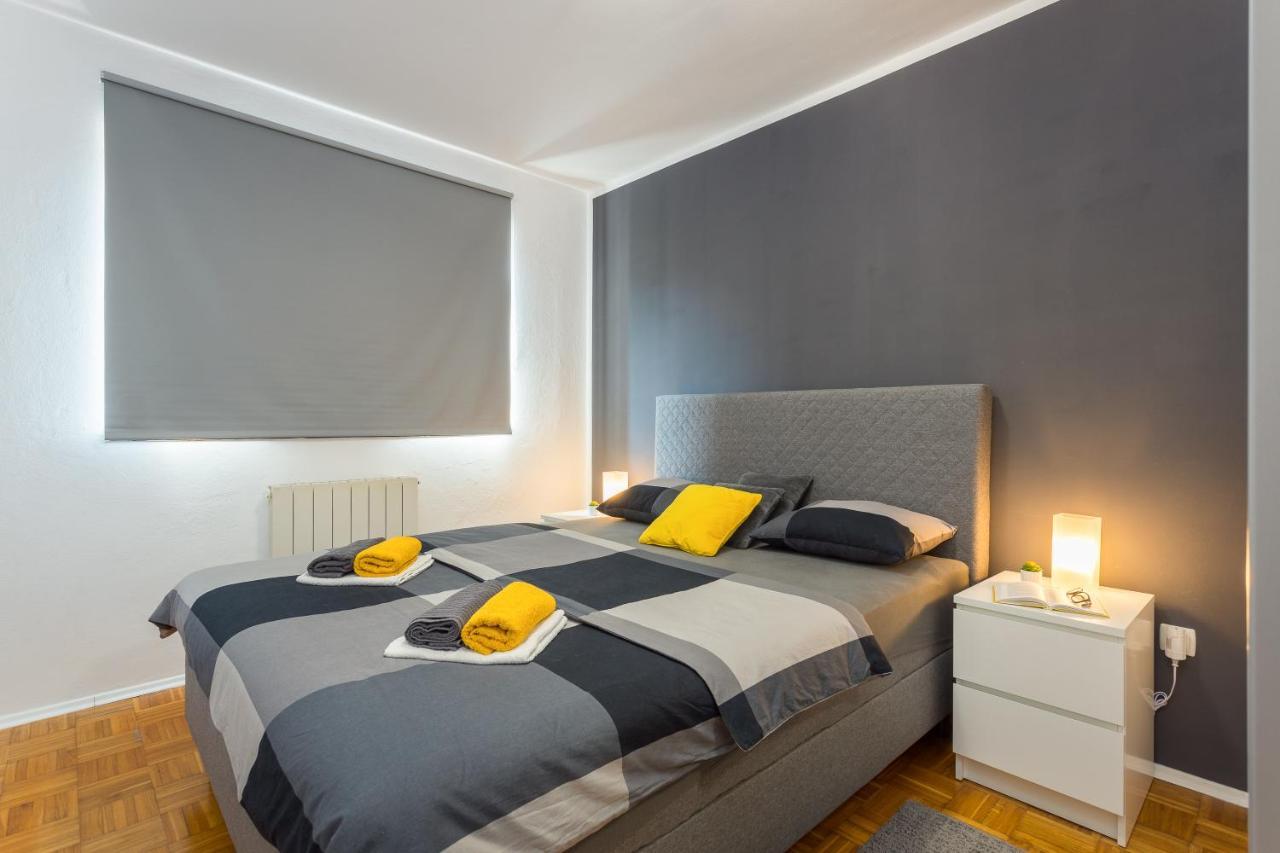 Laveruda Apartment With Balcony And Free Parking Pula Exterior foto